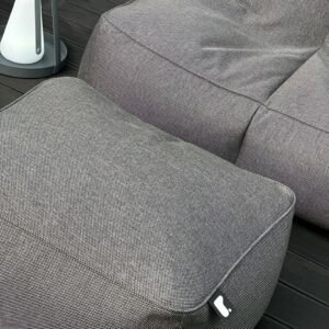 B Lounge Stool
