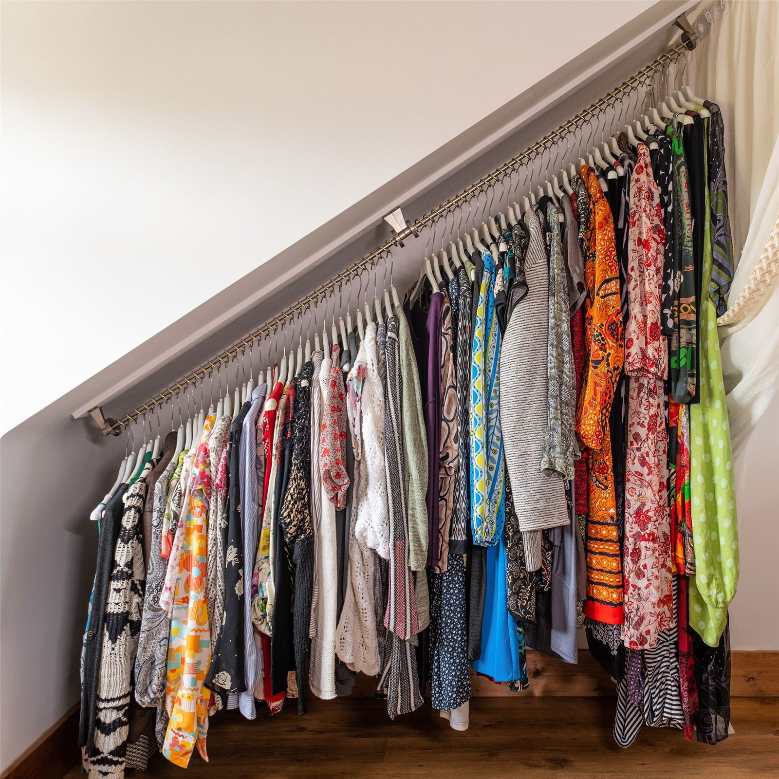 Any Angle Clothes Hanging Rail - Zebedee 90cm