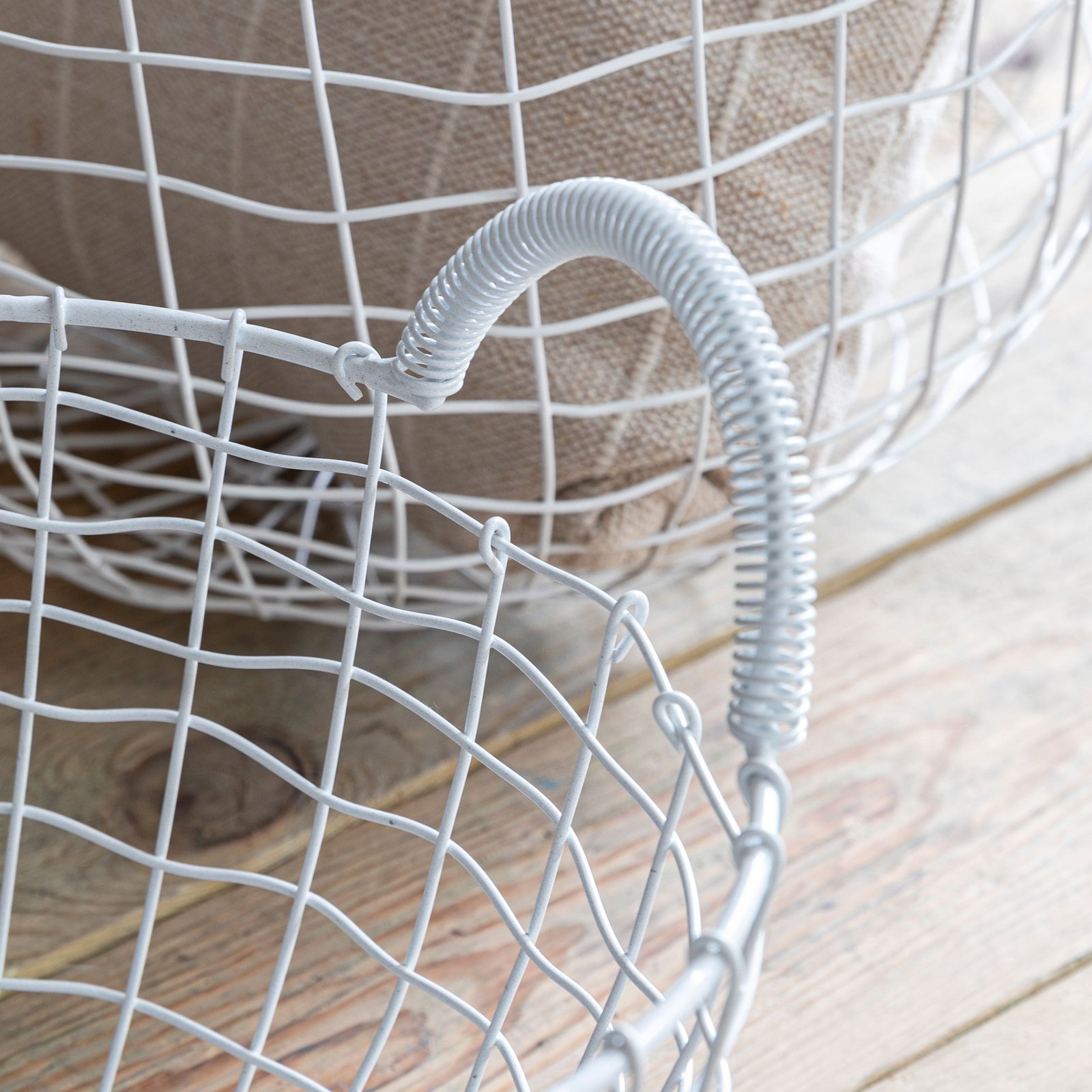 Small Wirework Storage Basket Lily White - Image 3