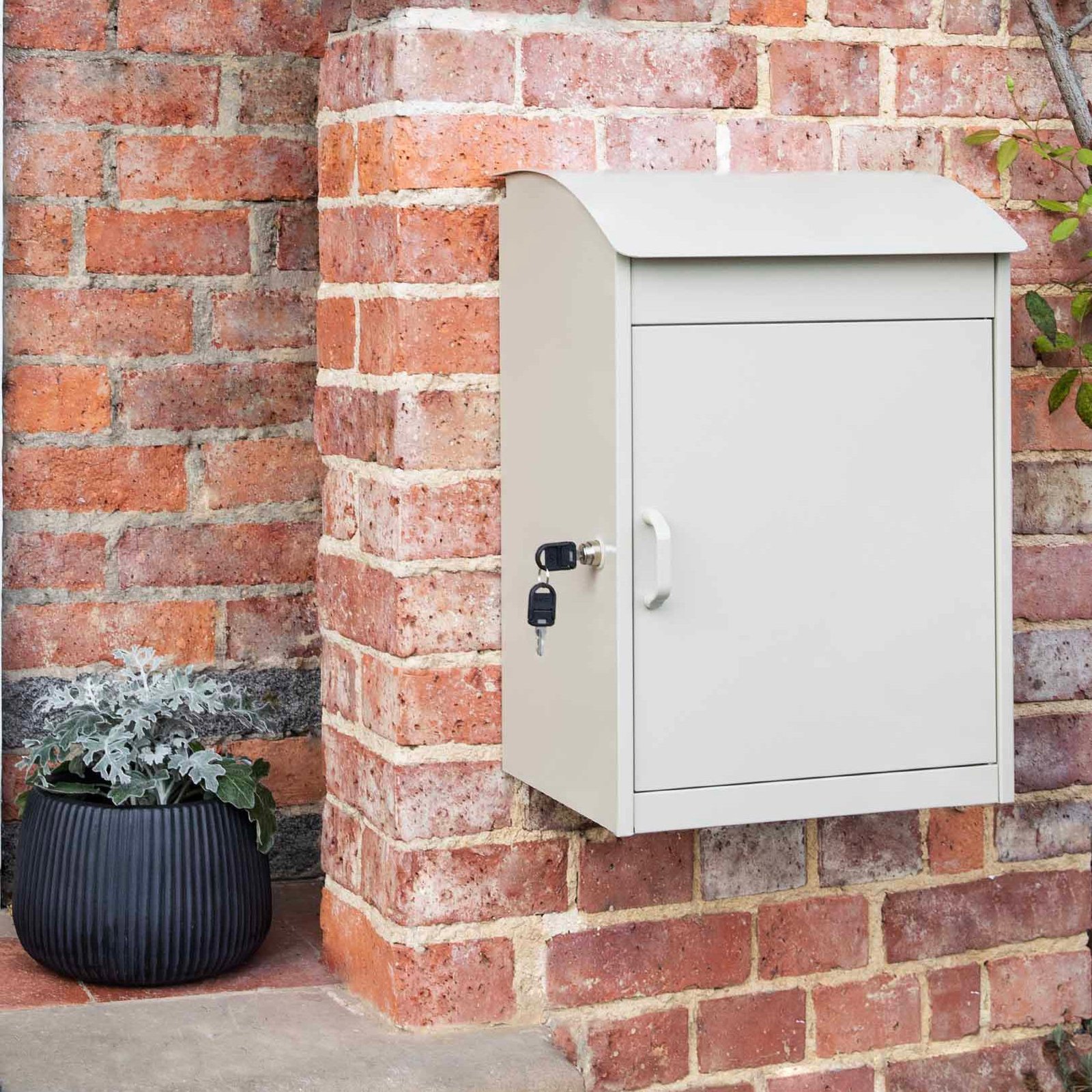 Parcel Box- Stowe