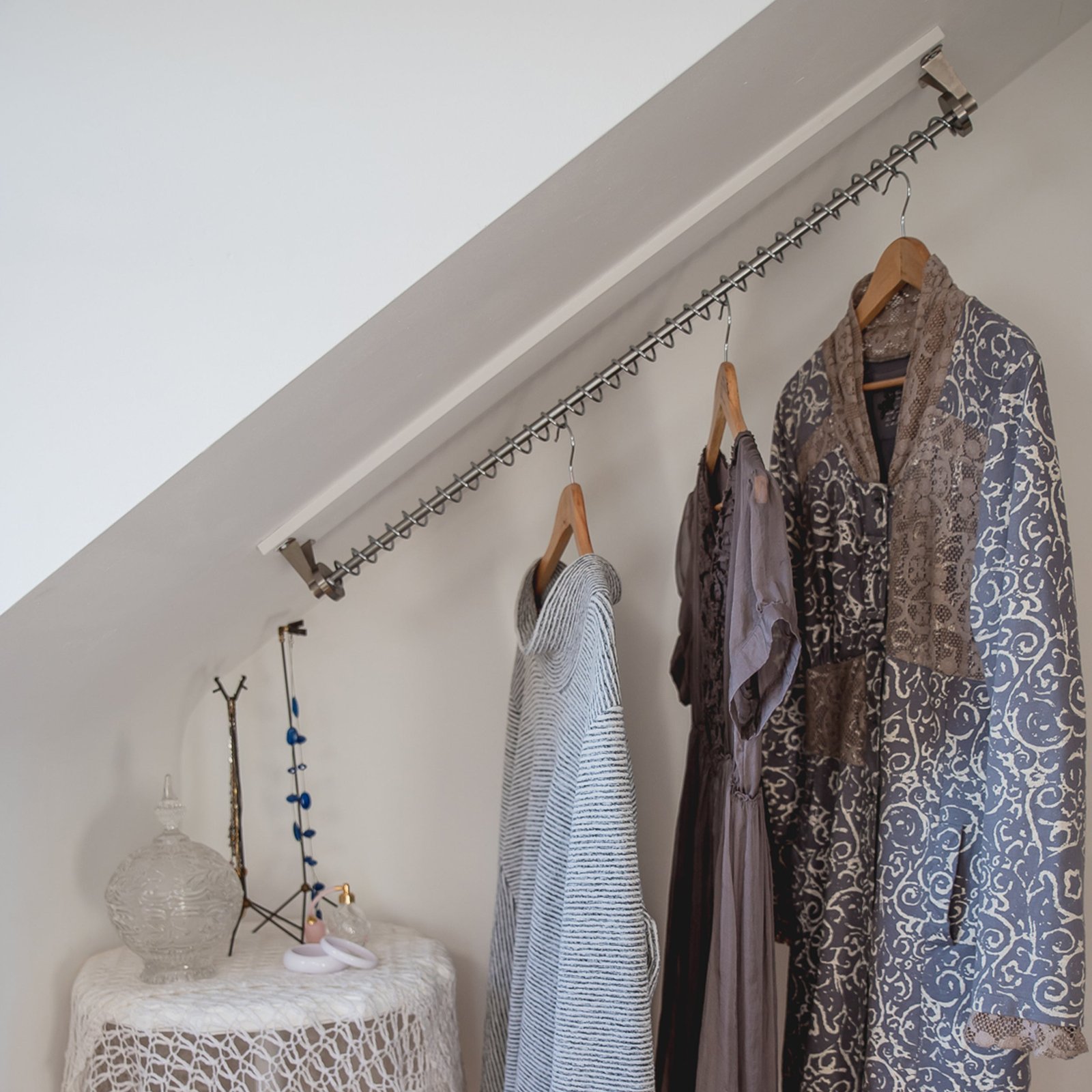 Any Angle Clothes Hanging Rail - Zebedee 90cm - Image 4