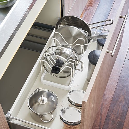 Extendable Pan Lid and Frying Pan Organiser - Image 12