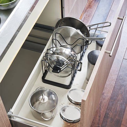 Extendable Pan Lid and Frying Pan Organiser - Image 11